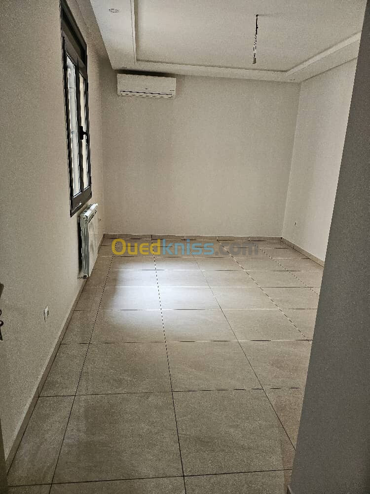 Location Appartement F3 Alger El achour