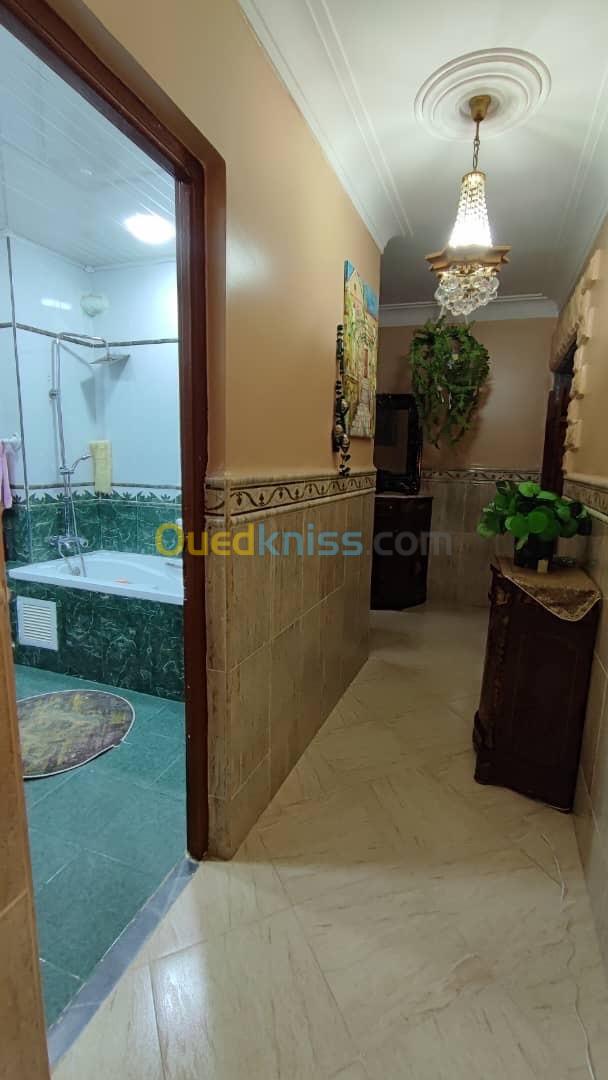 Vente Appartement F5 Annaba Annaba