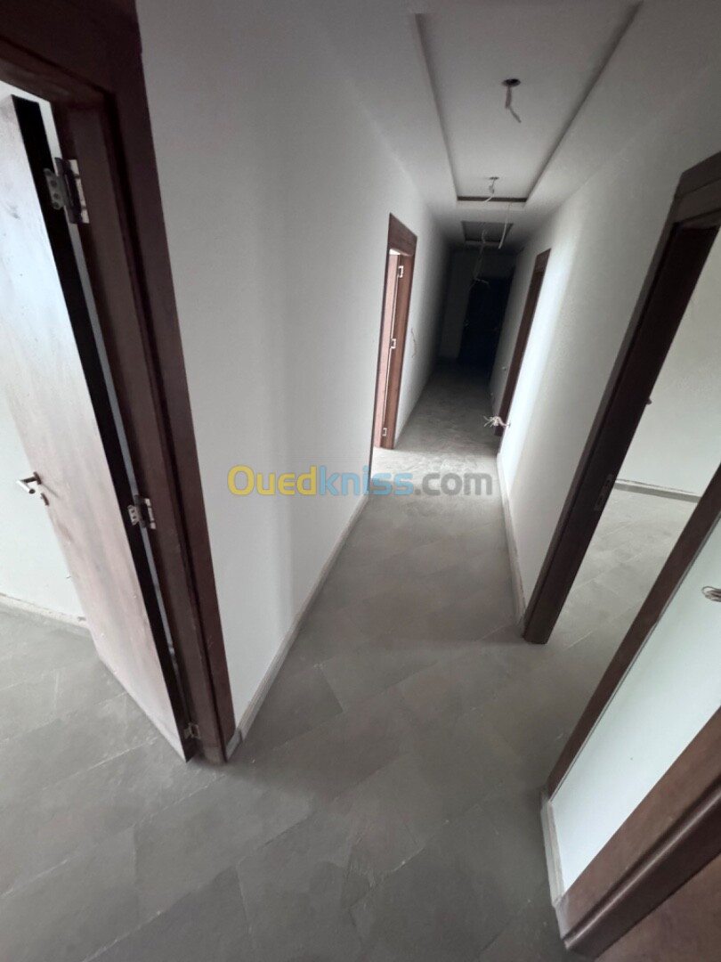 Vente Appartement F4 Annaba Annaba