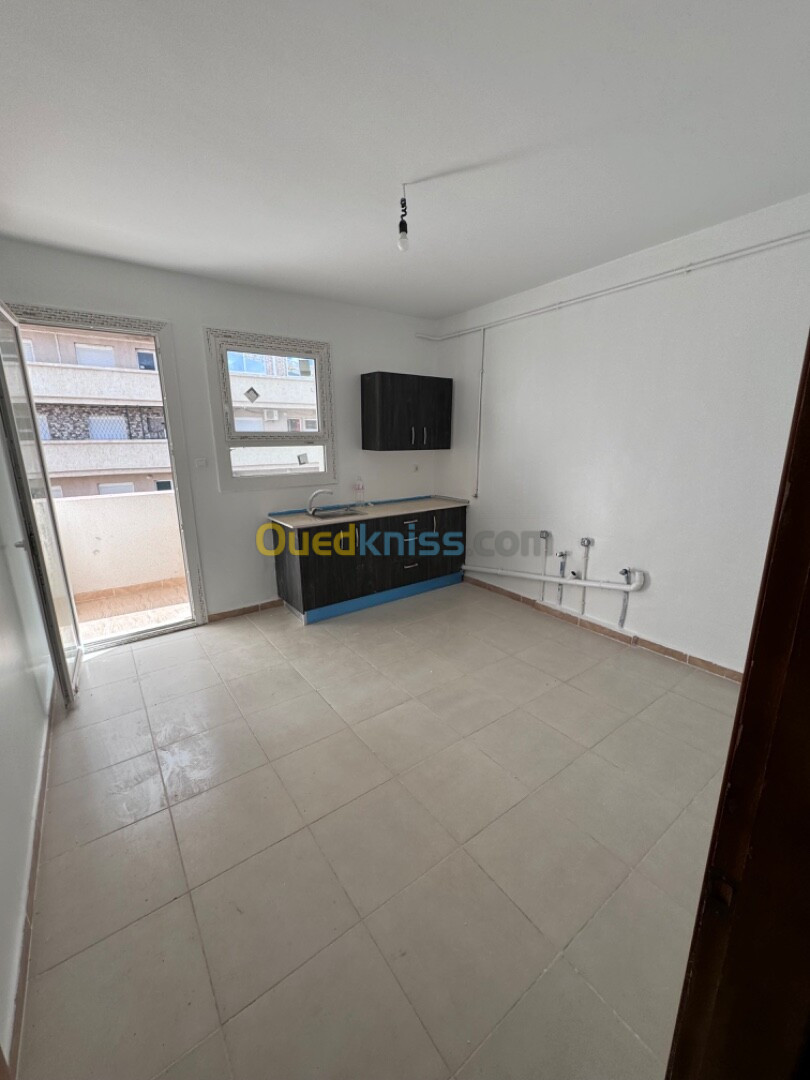 Location Appartement F3 Annaba Annaba