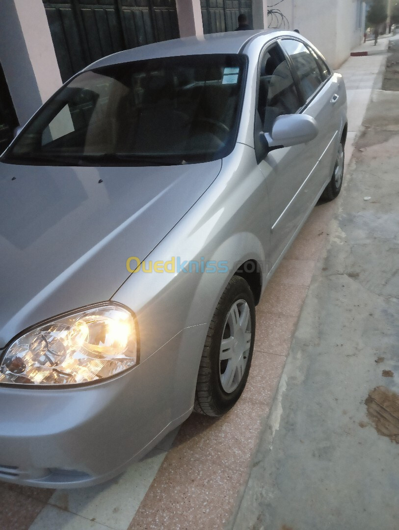 Chevrolet Optra 4 portes 2009 Optra LT