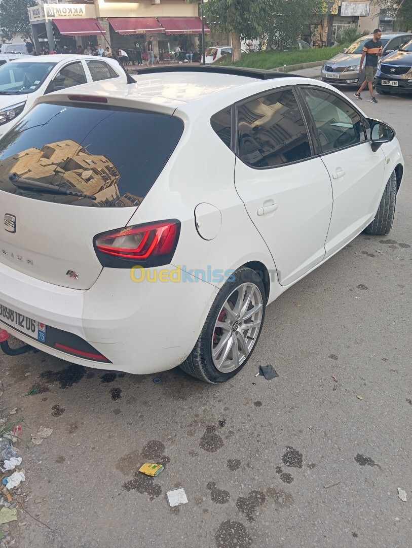 Seat Ibiza 2012 Fully +Toit ouvrant