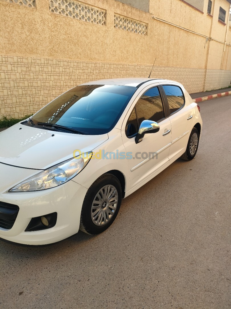 Peugeot 207 plus 2012 207 plus