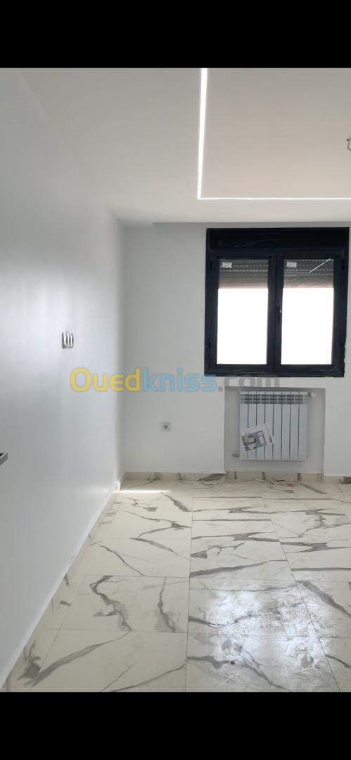 Vente Appartement F5 Alger Bordj el bahri