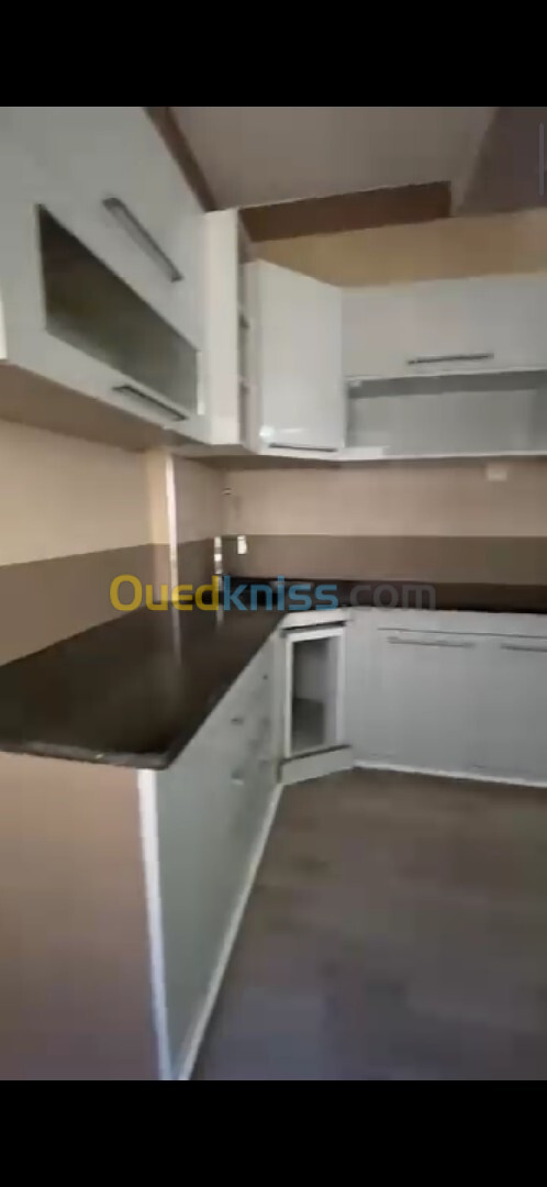 Vente Appartement F4 Alger Bordj el kiffan