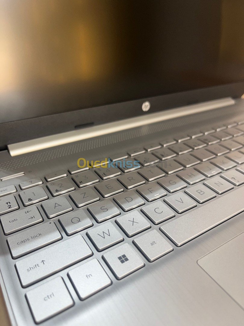 LAPTOP HP 15S | I5 1235U 8GB 512SSD 15.6'' FHD ( NEUF SOUS EMBALLAGE )