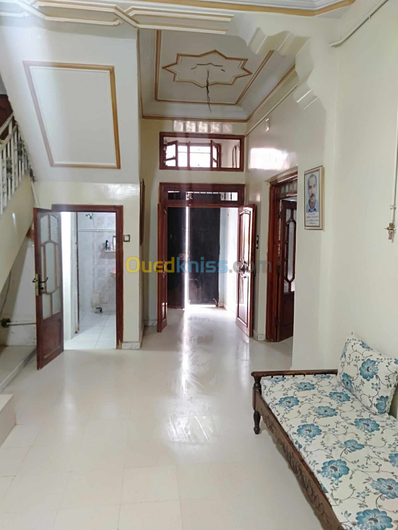 Vente Appartement F4 Khenchela Khenchela