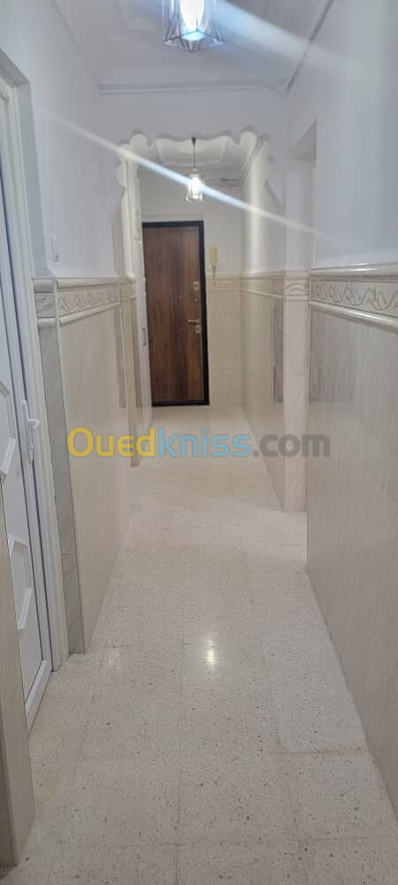 Location Appartement F3 Alger Bordj el bahri