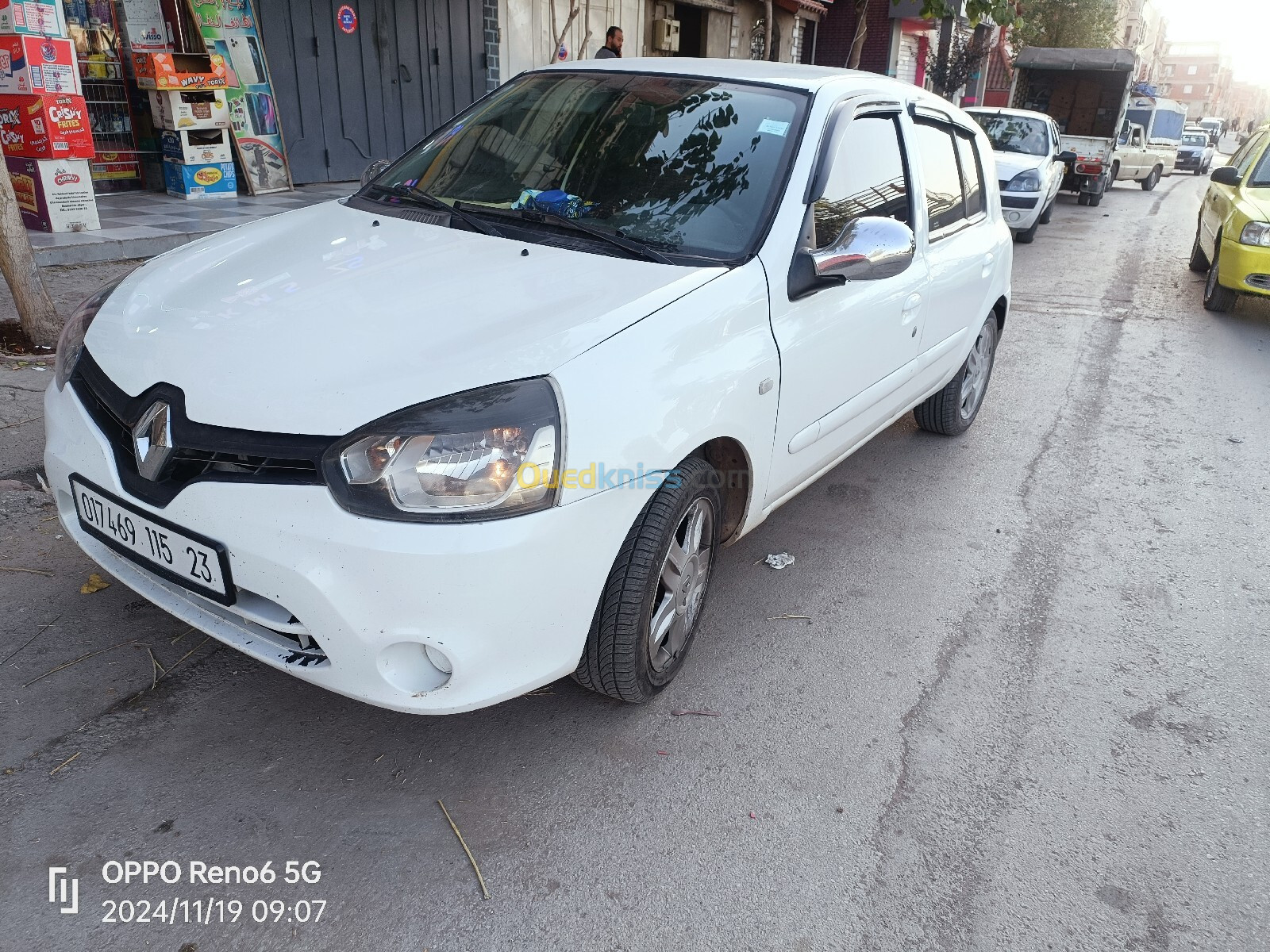 Renault Compus 2015 By by