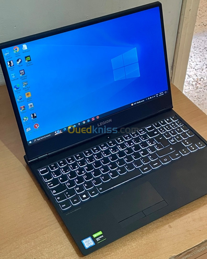 vendu laptop Lenovo Legion y540 i5 9300h Gtx 1660Ti