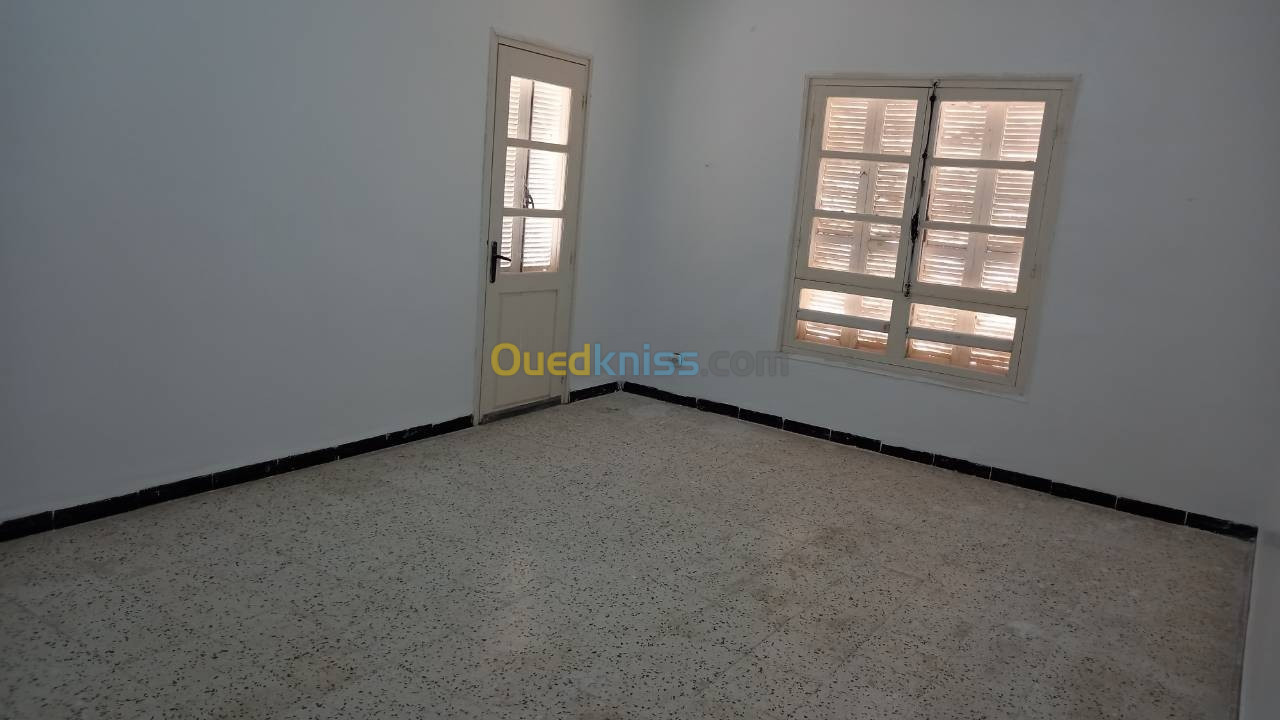 Vente Appartement F4 Relizane Relizane