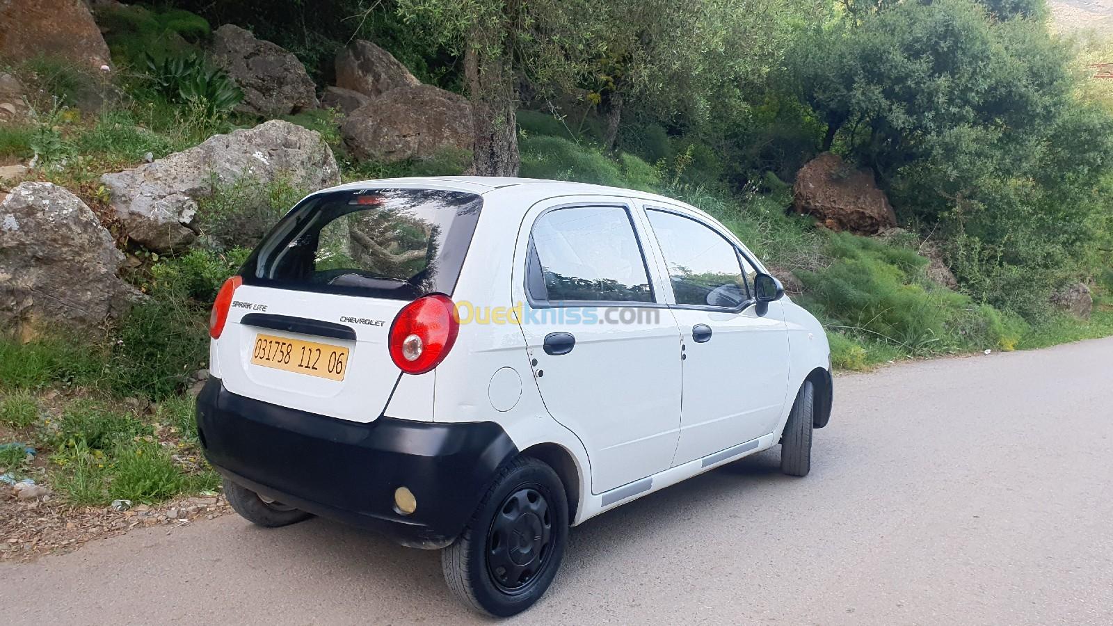 Chevrolet Spark 2012 Lite Base