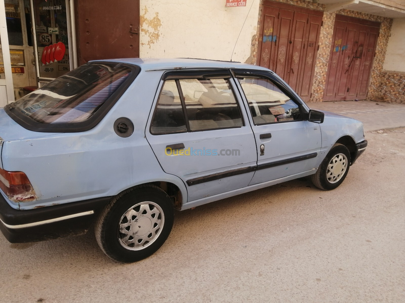 Peugeot 309 1988 