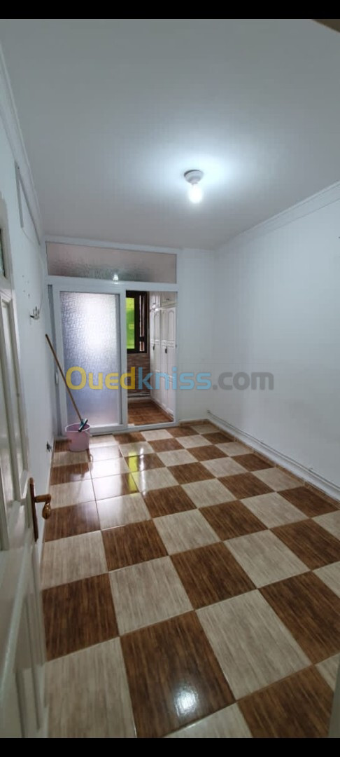 Vente Appartement F2 Alger Kouba