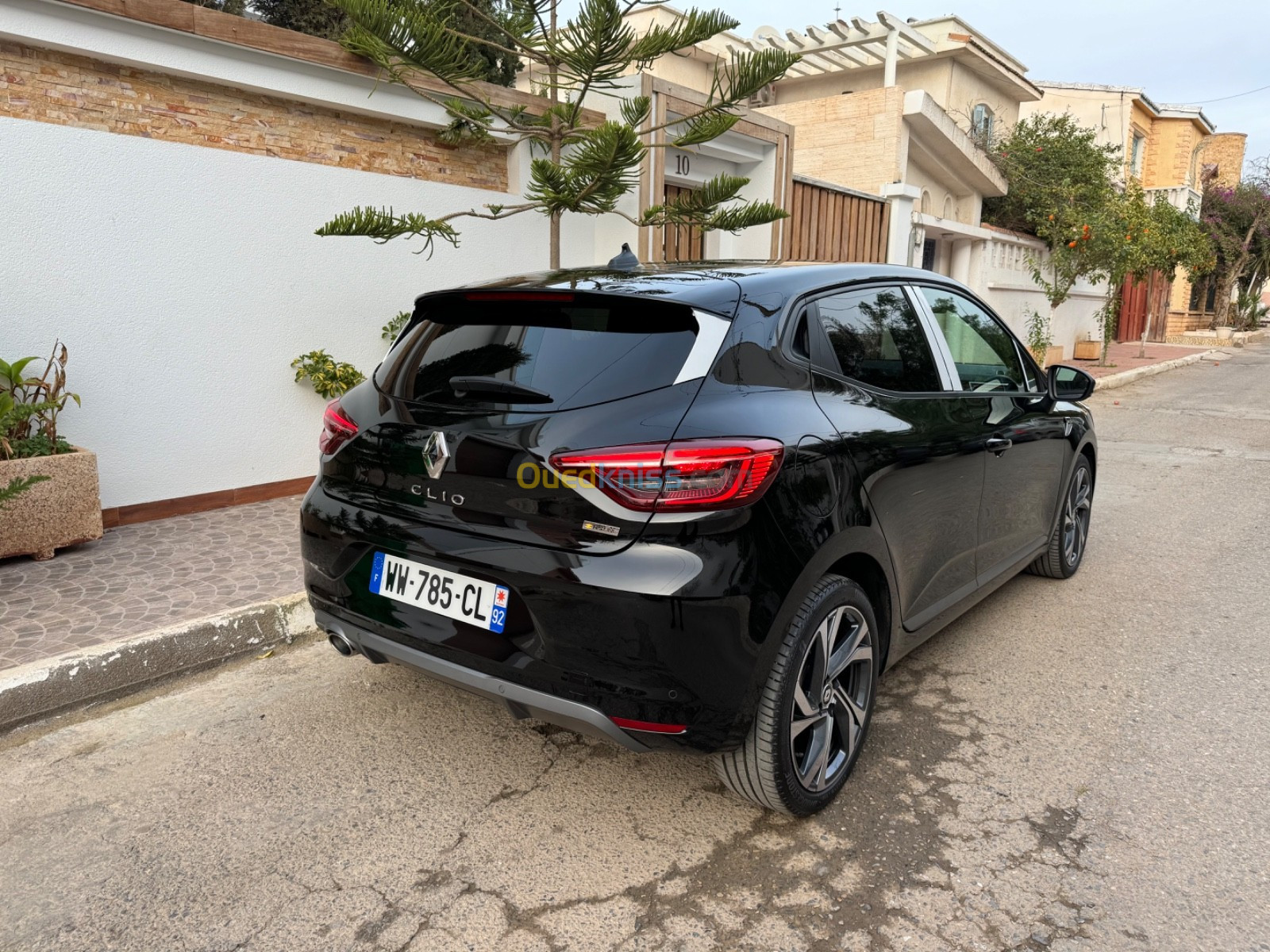 Renault Clio 5 Rs line 2023 1.5 dci 110 chevaux - Oran Algérie