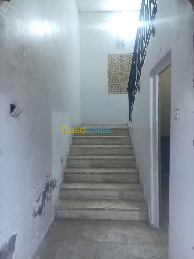 Location Appartement F4 Oran Bir el djir