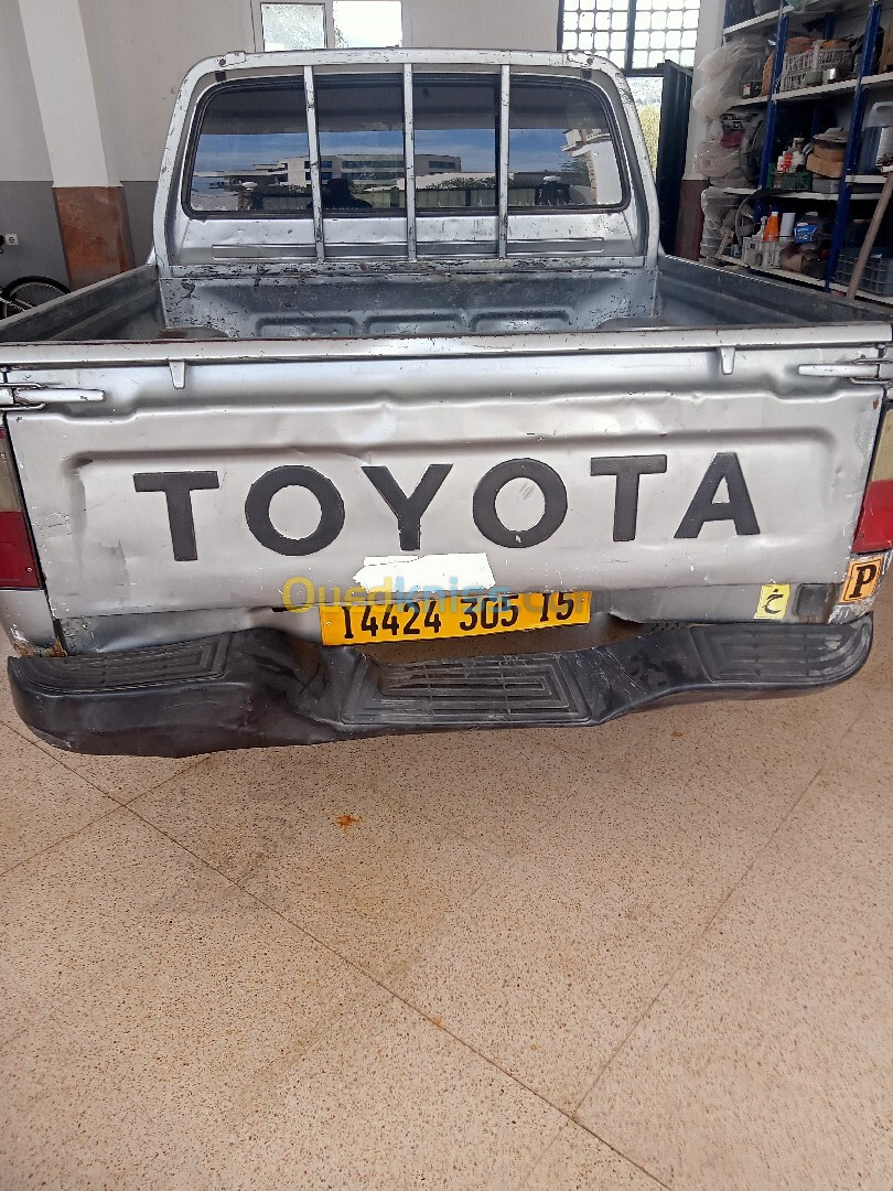 Toyota Hilux 2005 