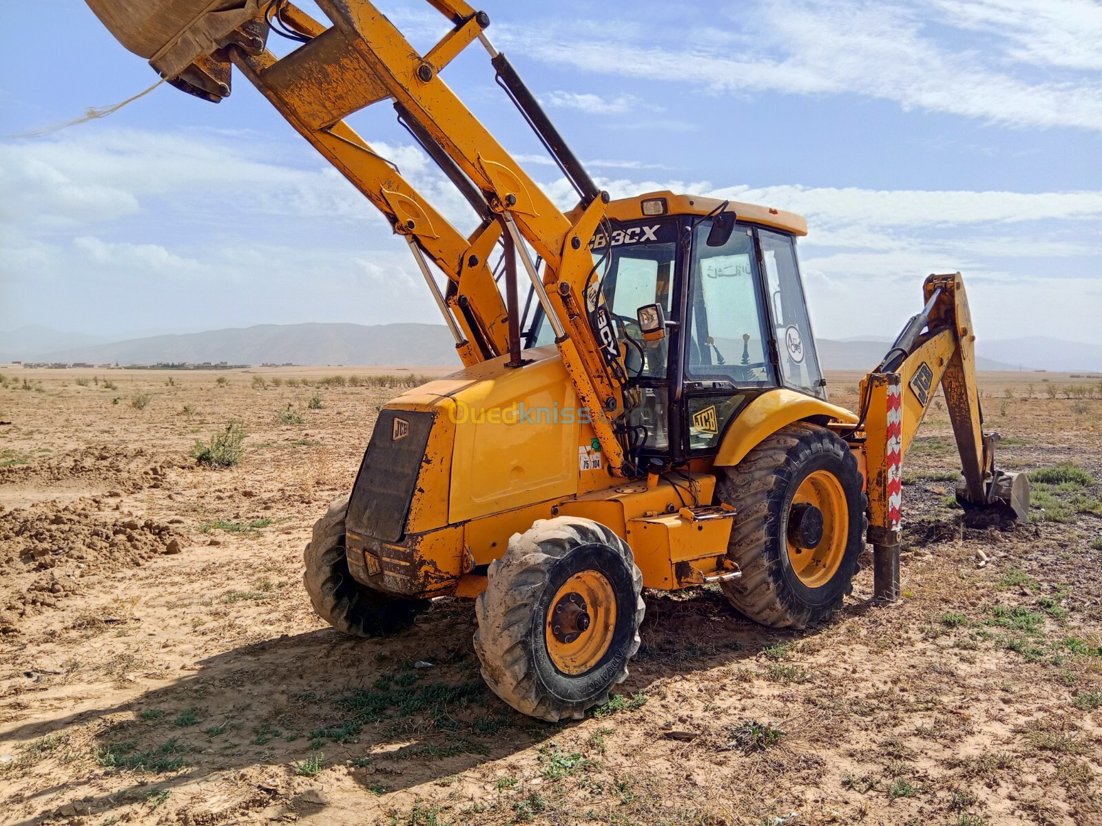 JCB 3cx  Sans turbo 4*2 JCB 4*2 sans turbo 1999