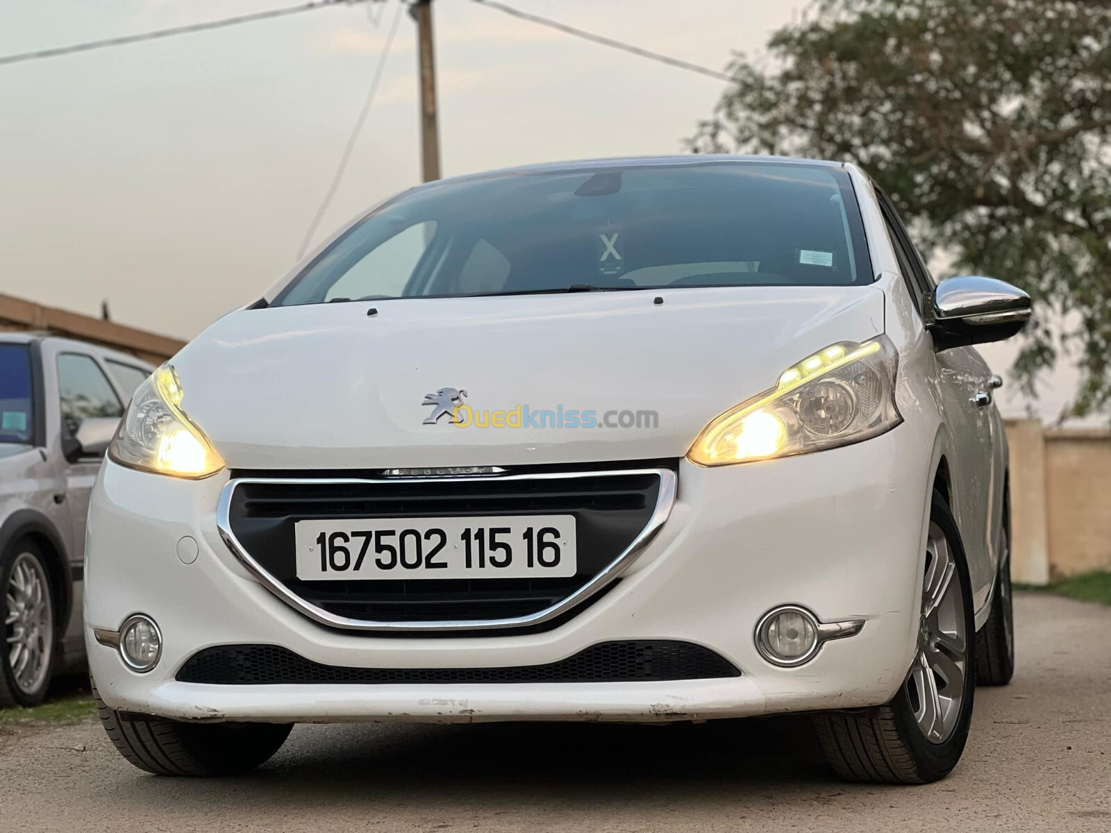 Peugeot 208 2015 208