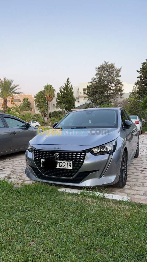 Peugeot 208 2022 Allure