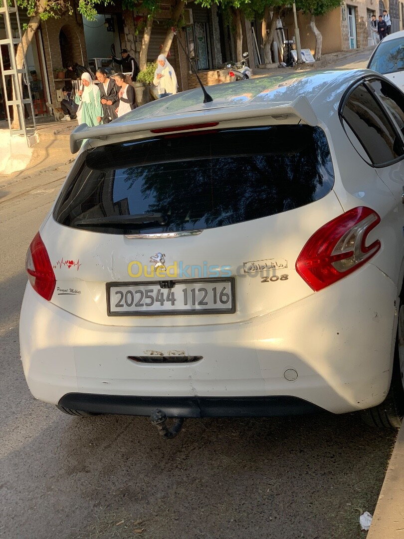 Peugeot 208 2012 208