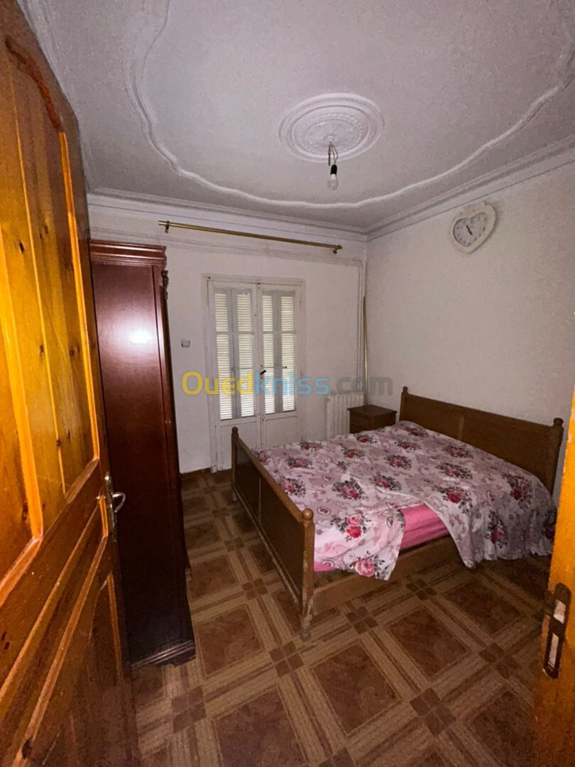 Location Appartement F4 Alger Bab ezzouar