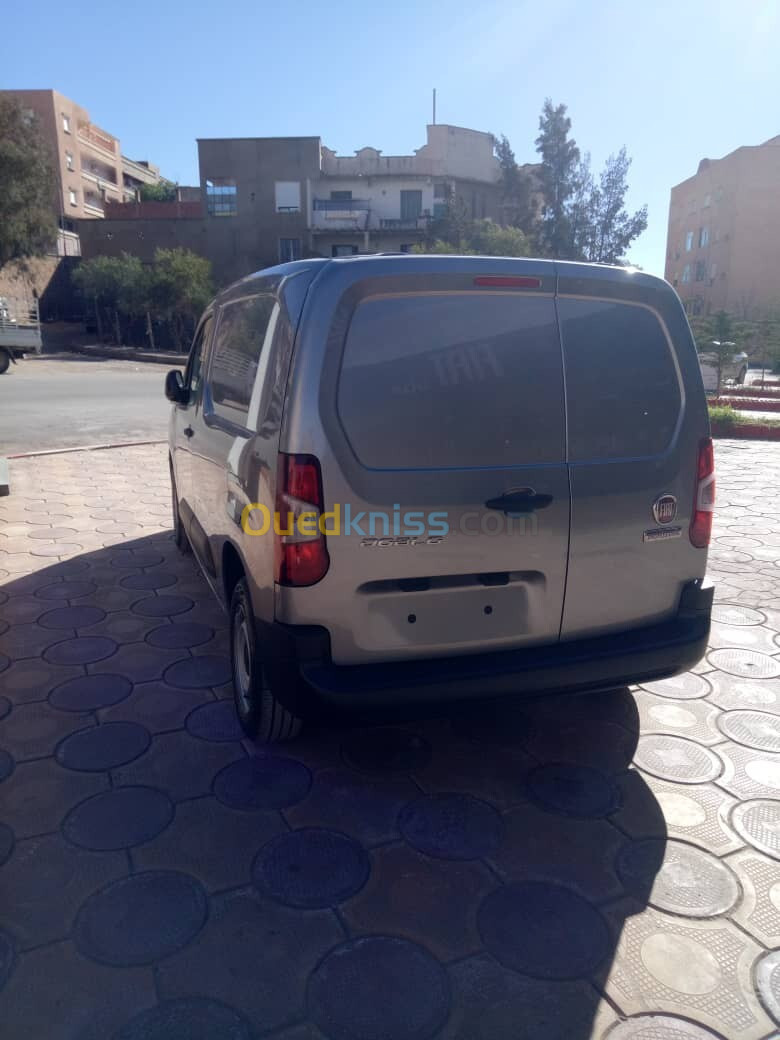 Fiat Doblo 2023 Professional italy