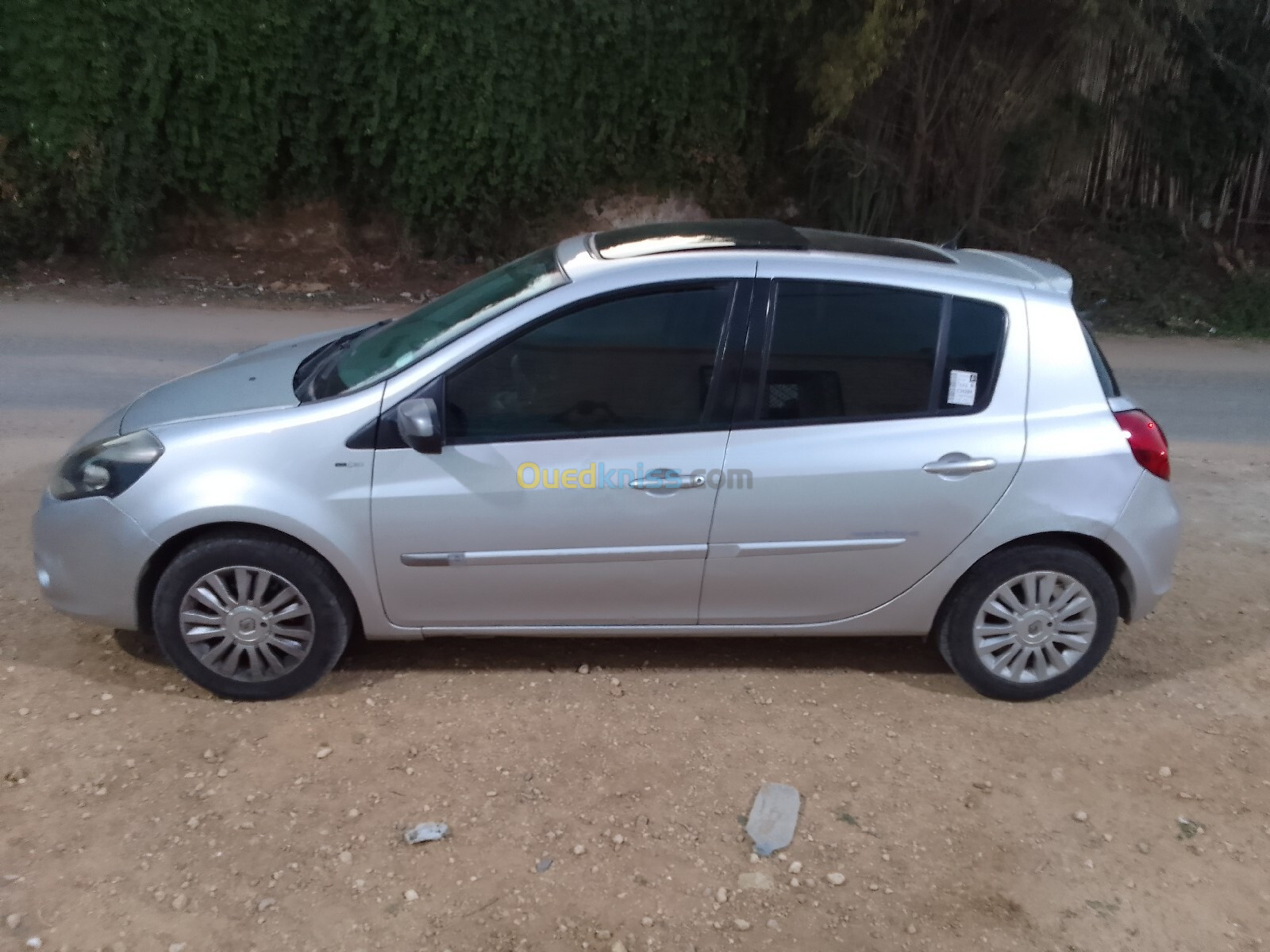 Renault Clio 3 2012 Night and Day