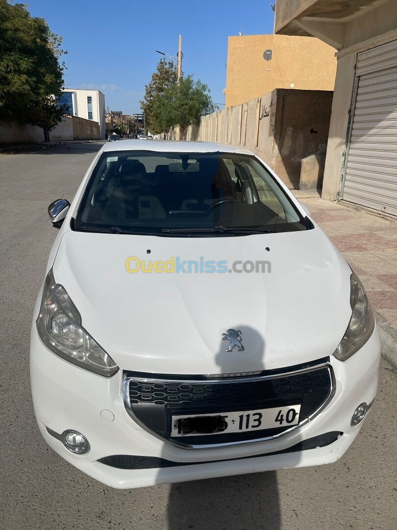 Peugeot 208 2013 Allure