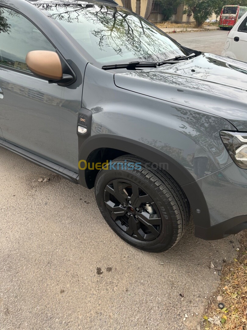 Dacia Duster glod 2024 