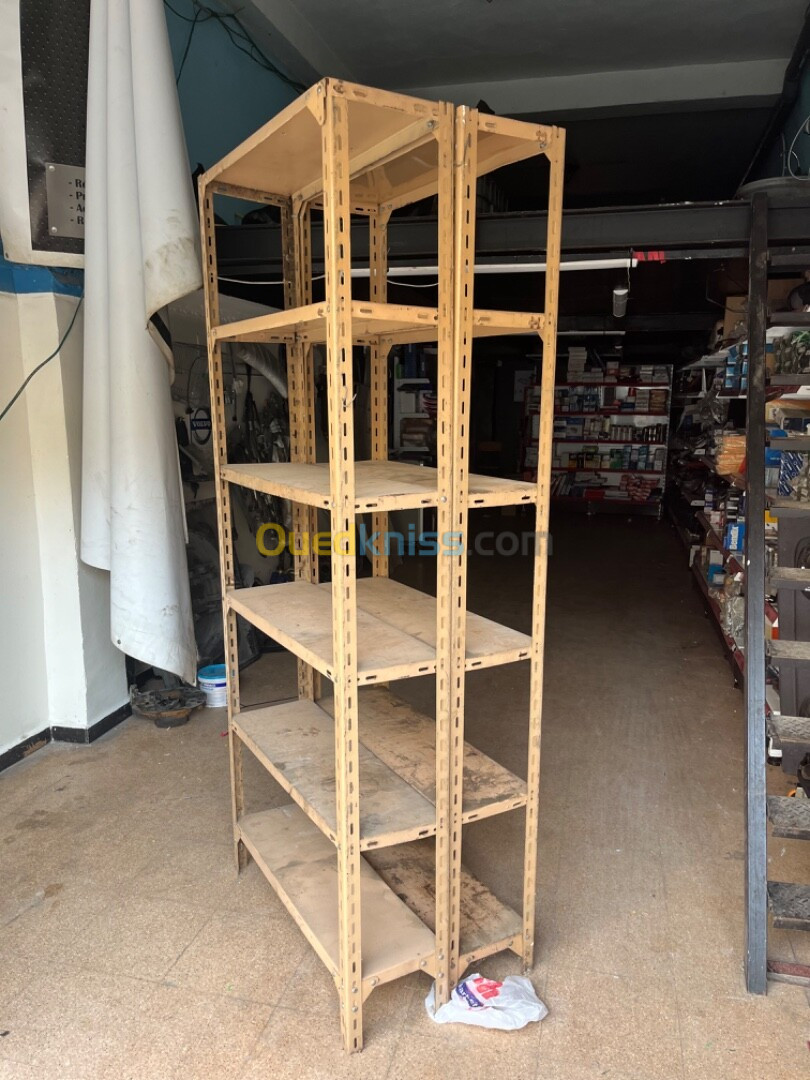 Etagere magasin