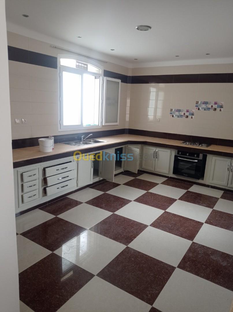 Location Appartement F4 Alger Birkhadem