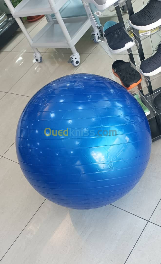 Ballon de Klein( rééducation , gym)