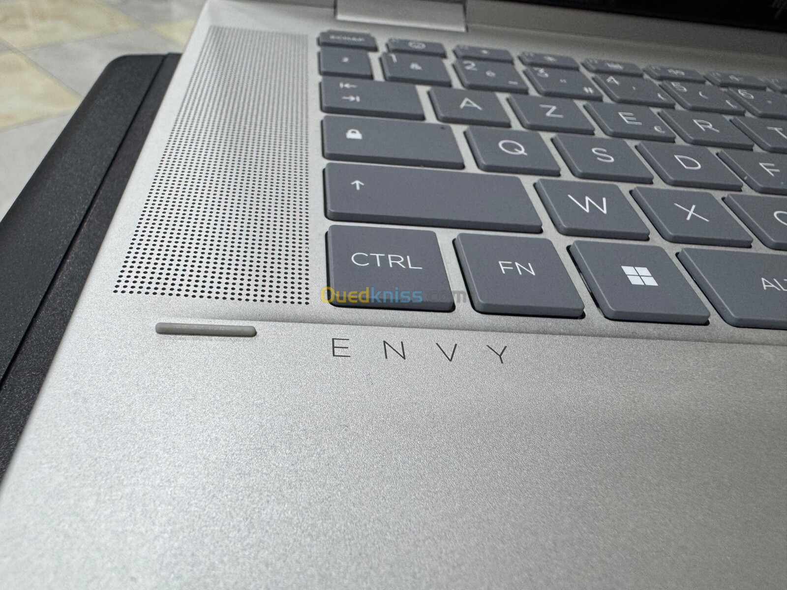 HP ENVY 15 i7 13eme 16go 1to ssd RTX 3050 TACTIL 