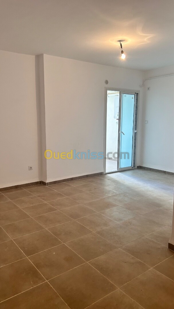 Location Appartement F2 Tipaza Tipaza