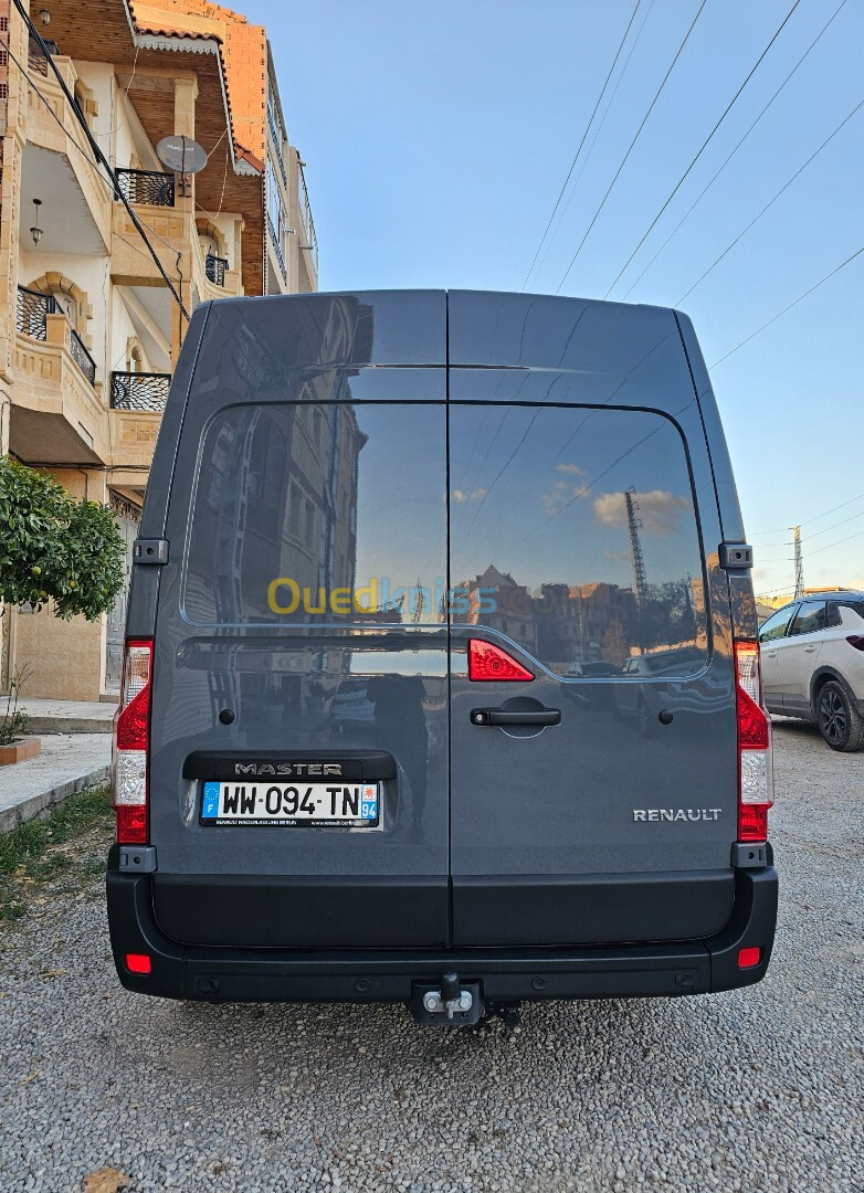 Renault Master 2023