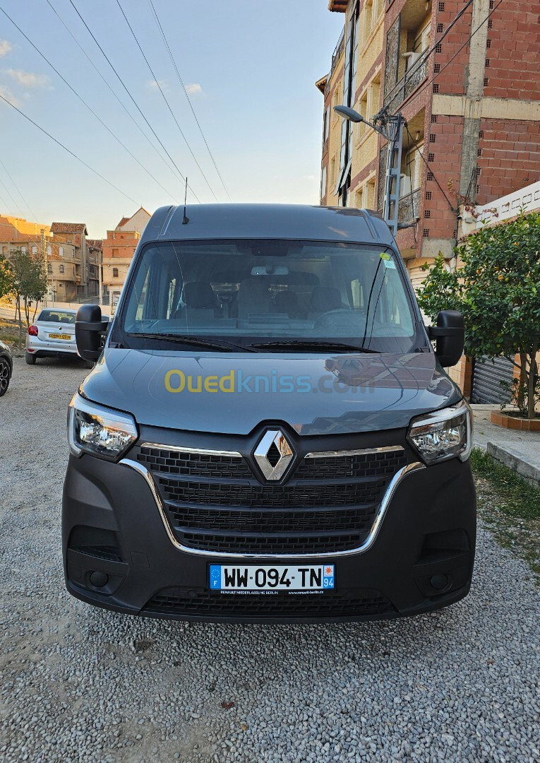 Renault Master 2023