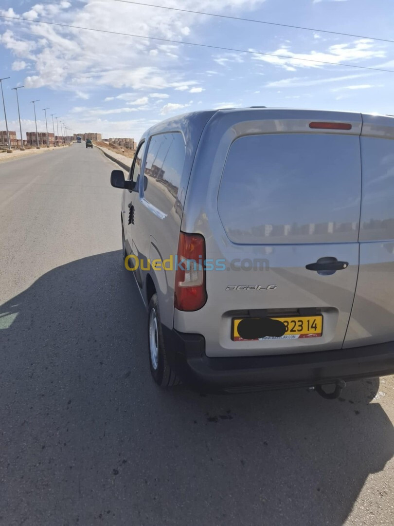 Fiat Doblo 2023 Aaaz