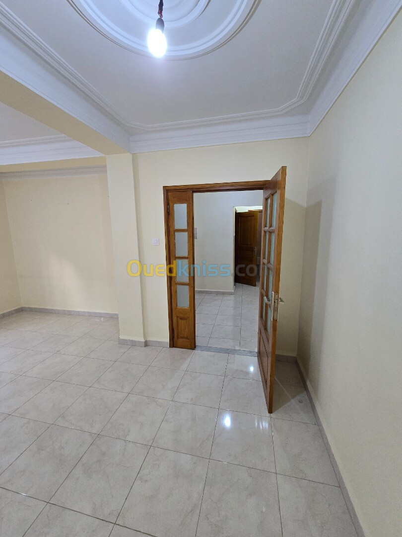 Location Niveau De Villa F3 Alger Draria