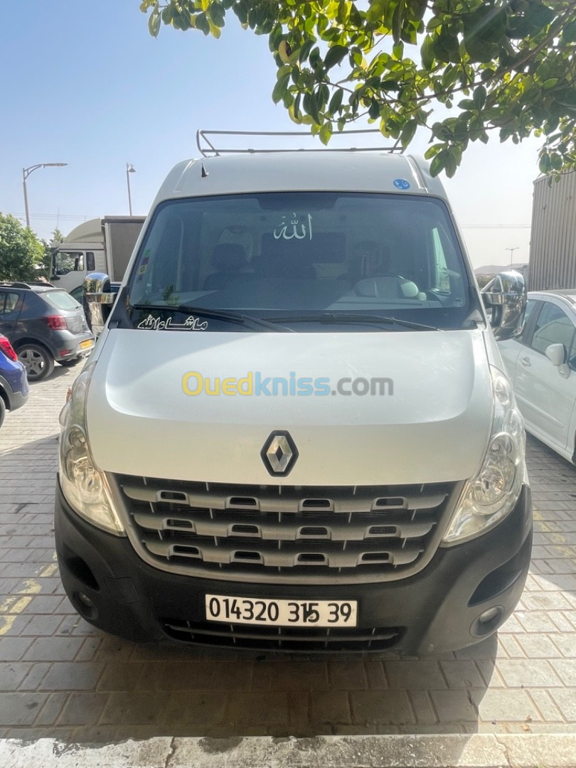 Renault Master3 2015