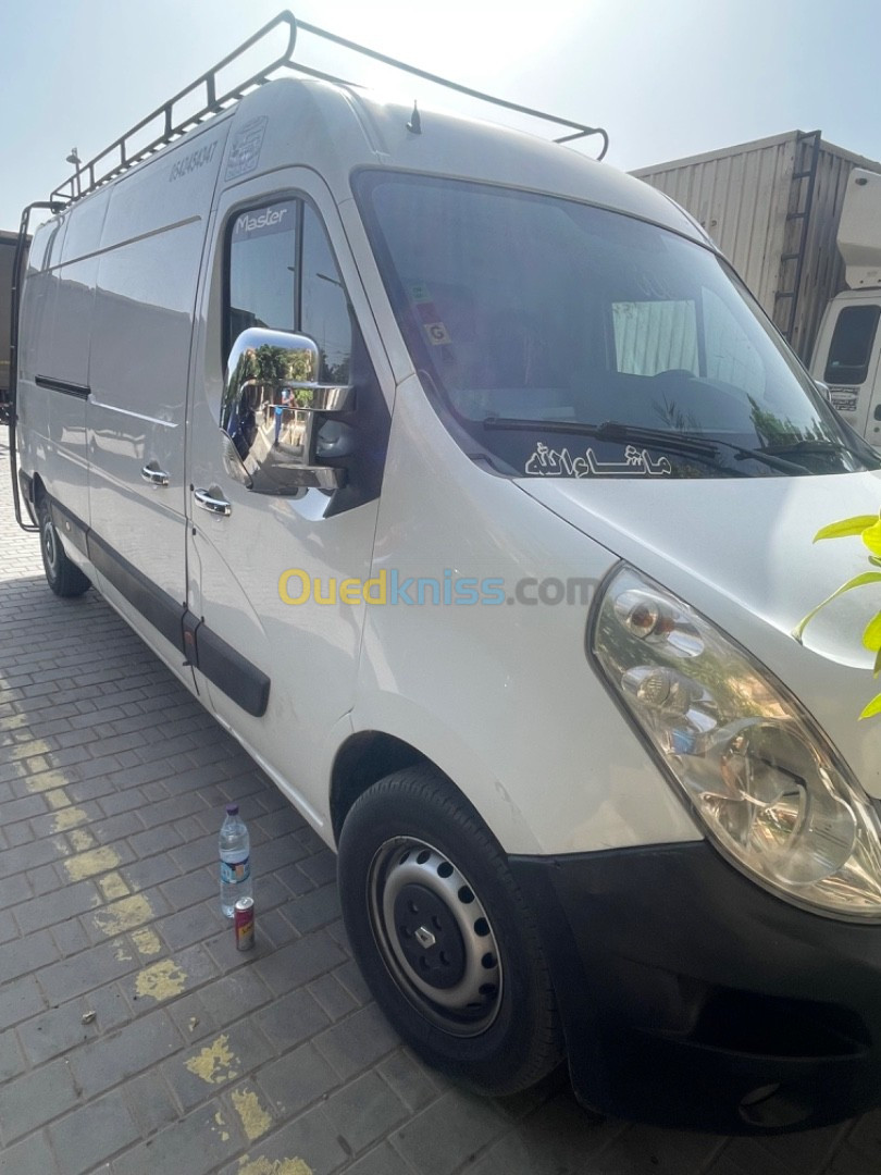 Renault Master3 2015