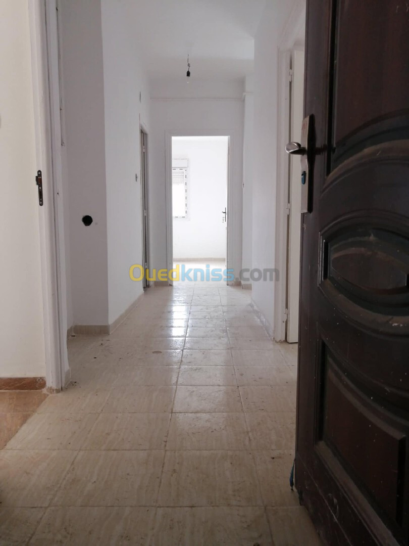 Location Appartement F3 Alger Staoueli