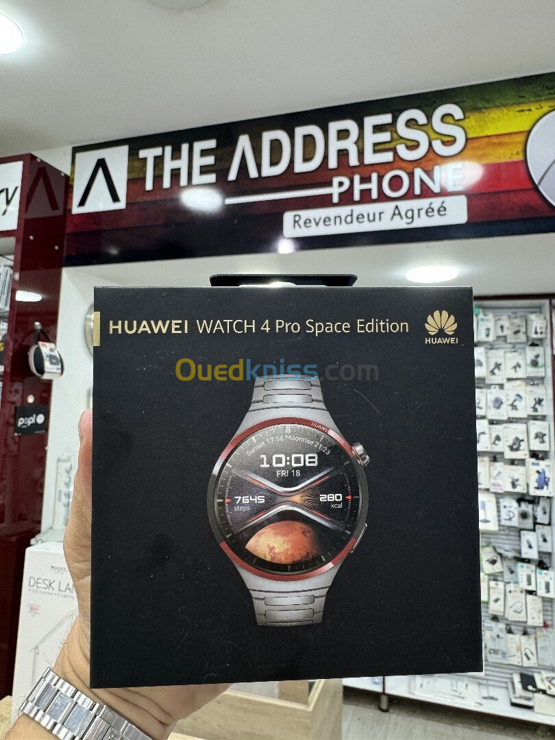 Montre Huawei GT 4 pro Space édition