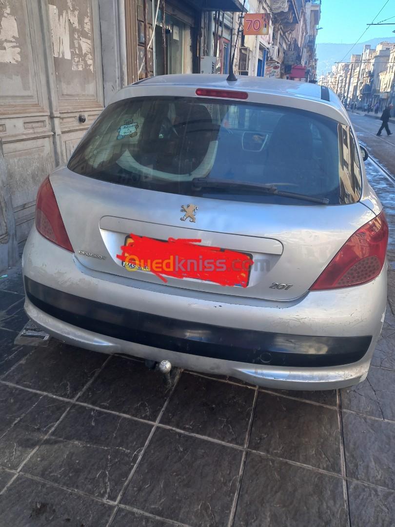 Peugeot 207 2008 207