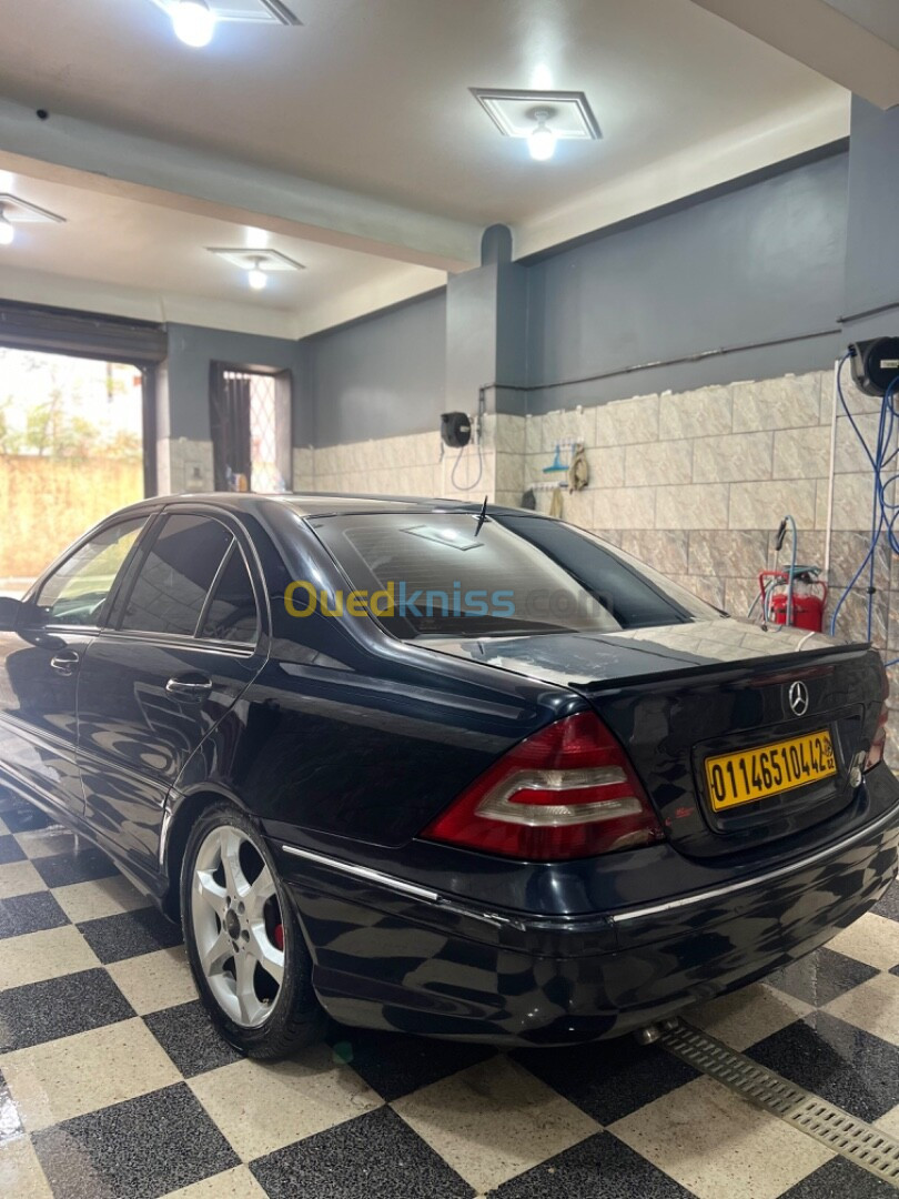 Mercedes Classe C 2004 C320 V6