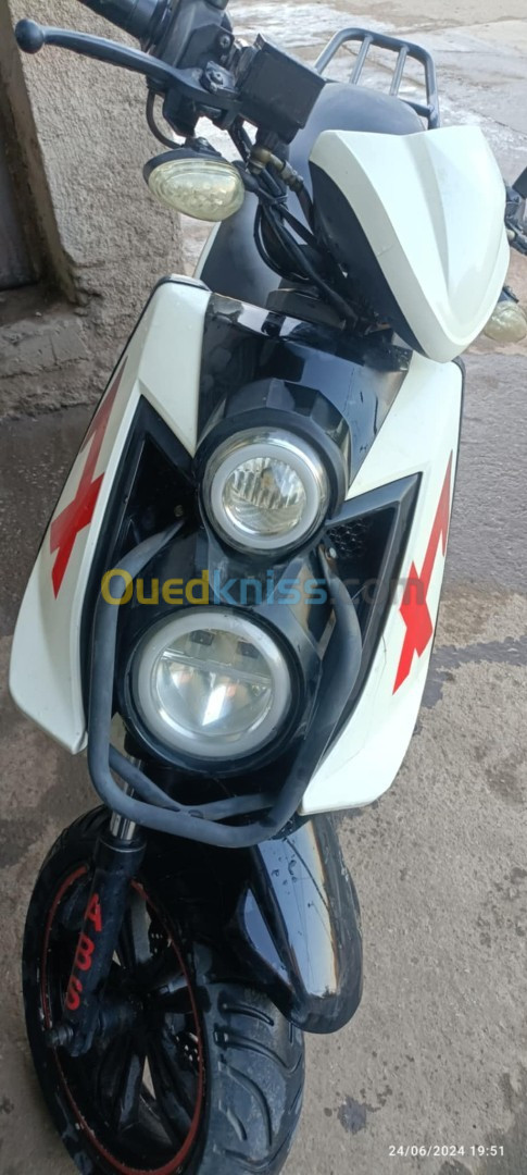 Moto okinoi OKINOI 2020