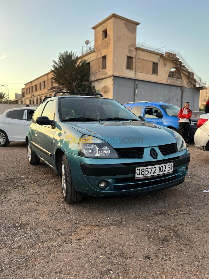 Renault Clio 2 2002 Extreme