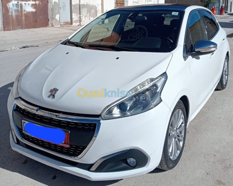 Peugeot 208 2019 