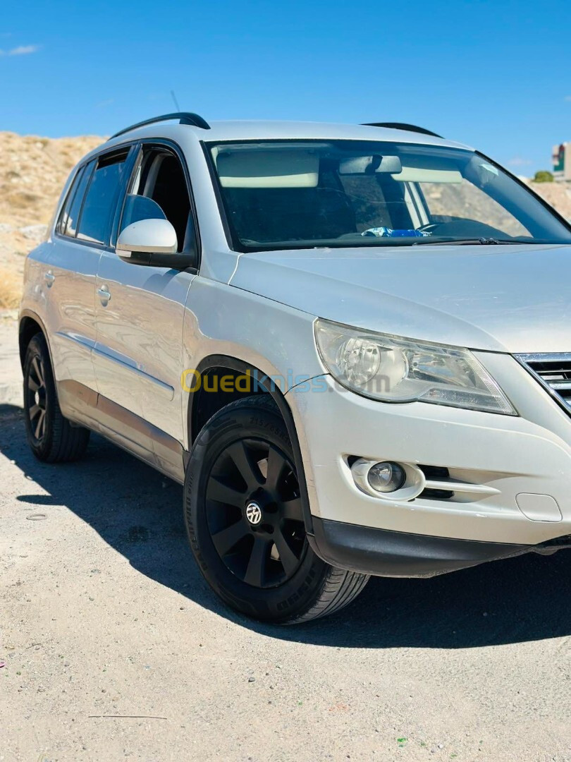 Volkswagen Tiguan 2011 Style