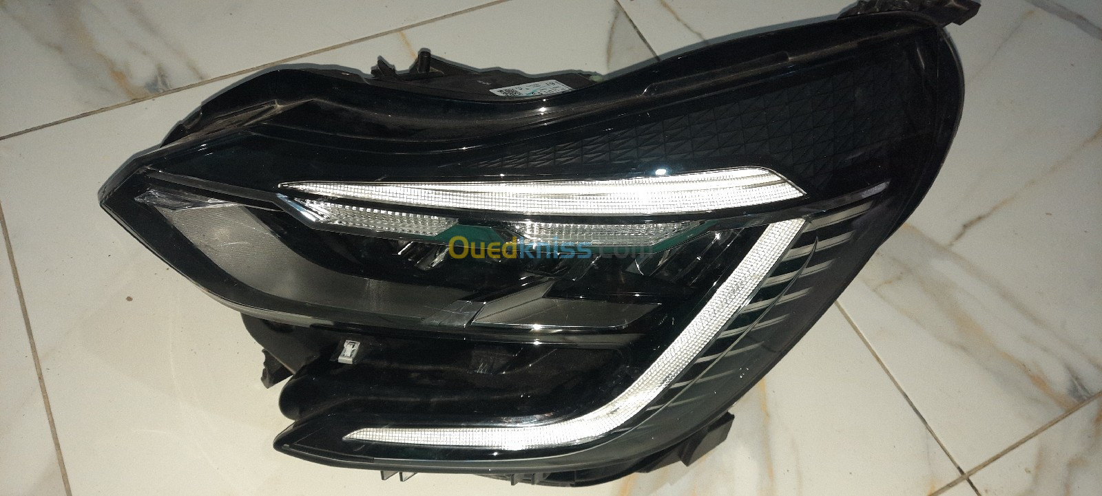 Phare gauche de renault CAPTUR